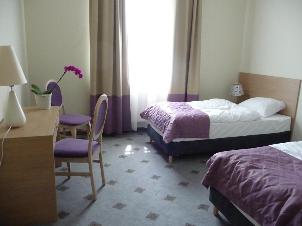 Hotel Notabene Świdnik Quarto foto